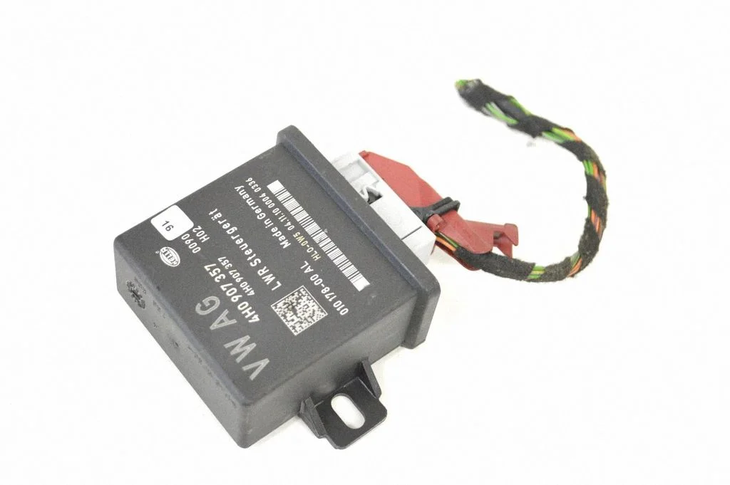 Light module LCM 4H0907357