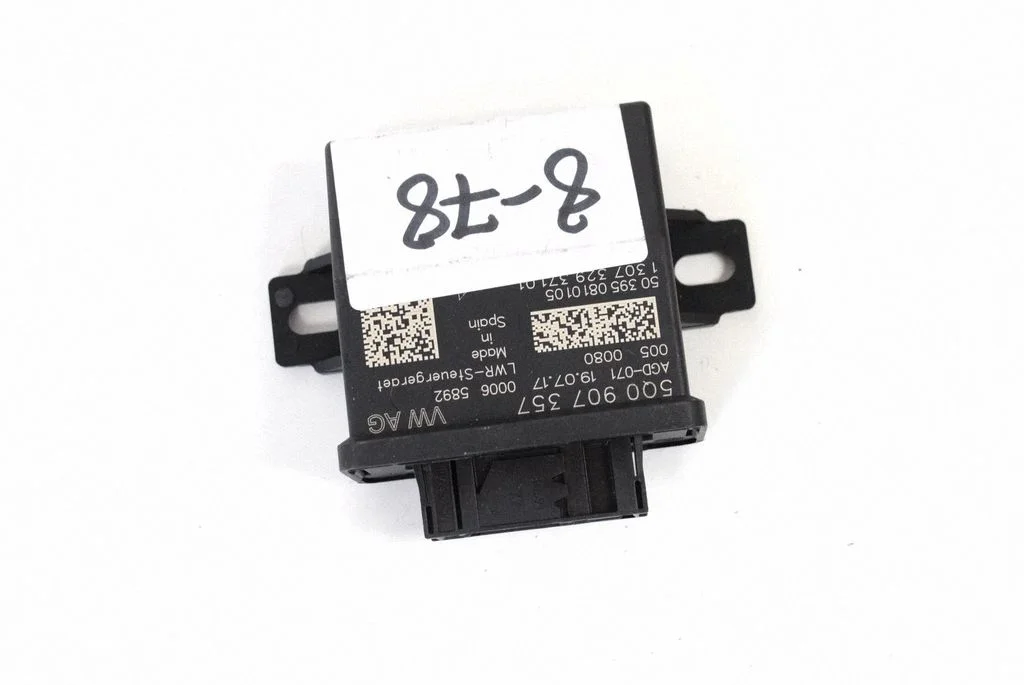 Tulede moodul (LCM) – Volkswagen Passat B7 USA (2012-2019)