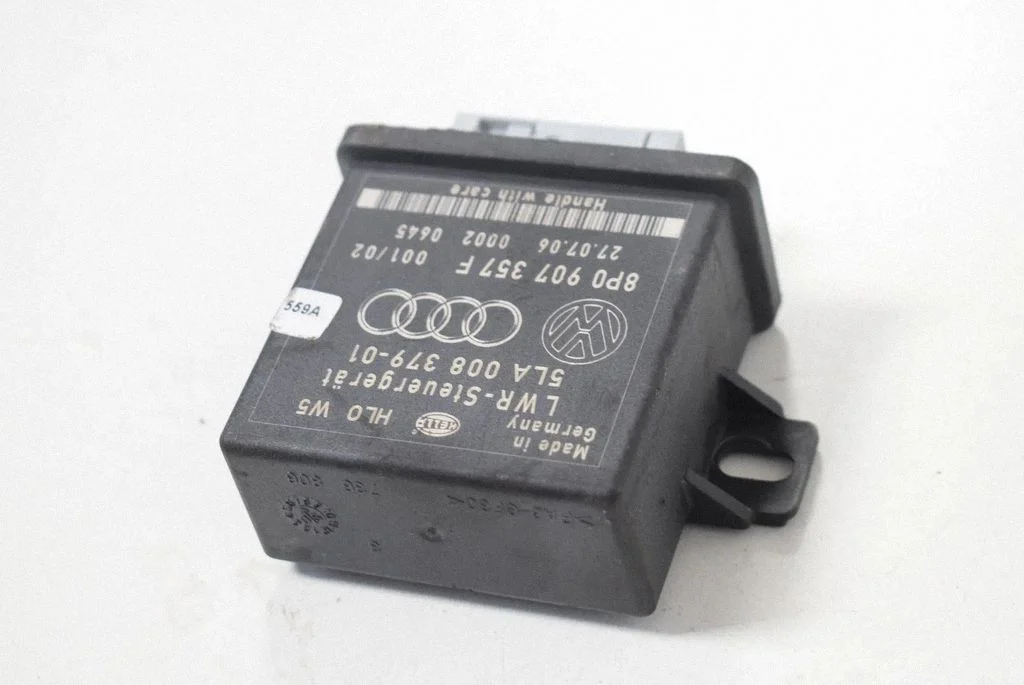 Light module LCM – Audi A4 S4 B7 8E 8H (2005-2008)