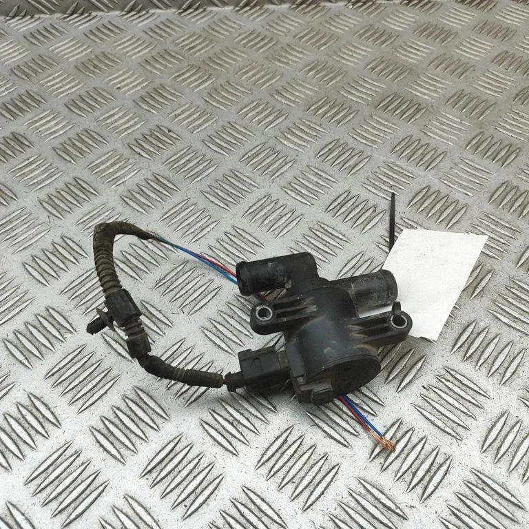 Coolant heater 5Q0906457B