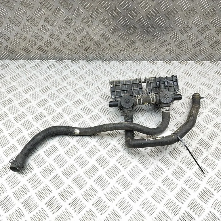 Coolant heater – Tesla Model Y (2020-)