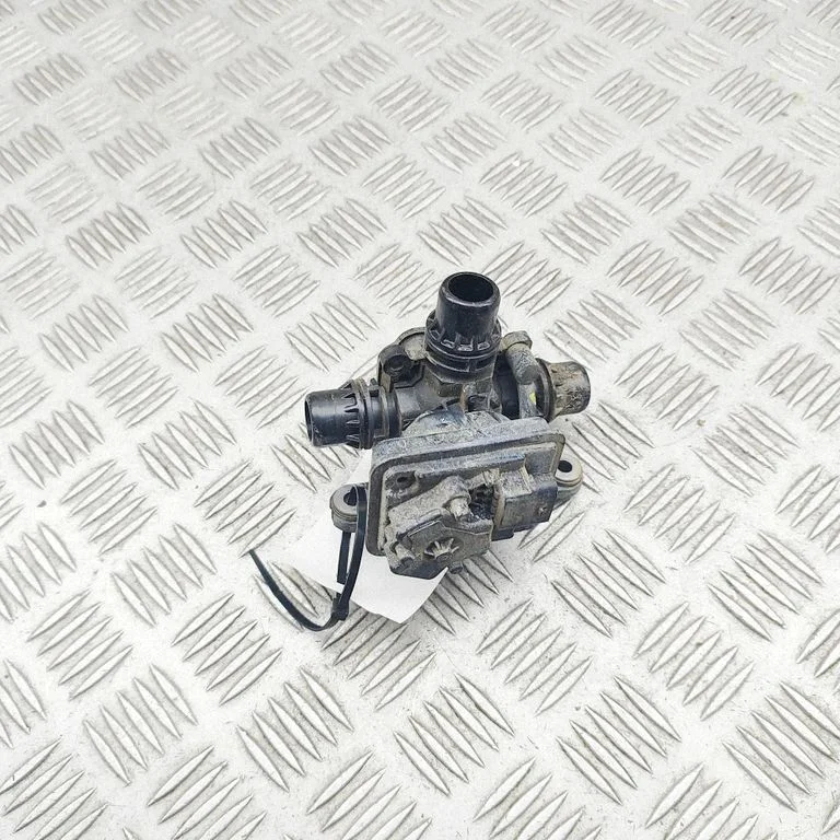 Jahutusvedeliku soojendi – BMW iX1 (2022-)
