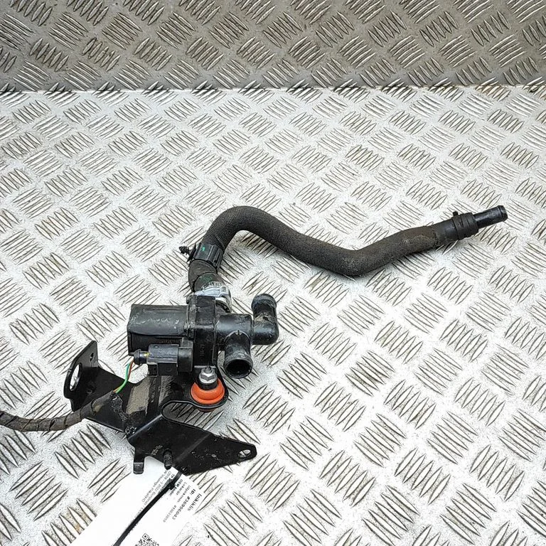 Coolant heater – Porsche Cayenne (9Y0 9Y3) (2018-)