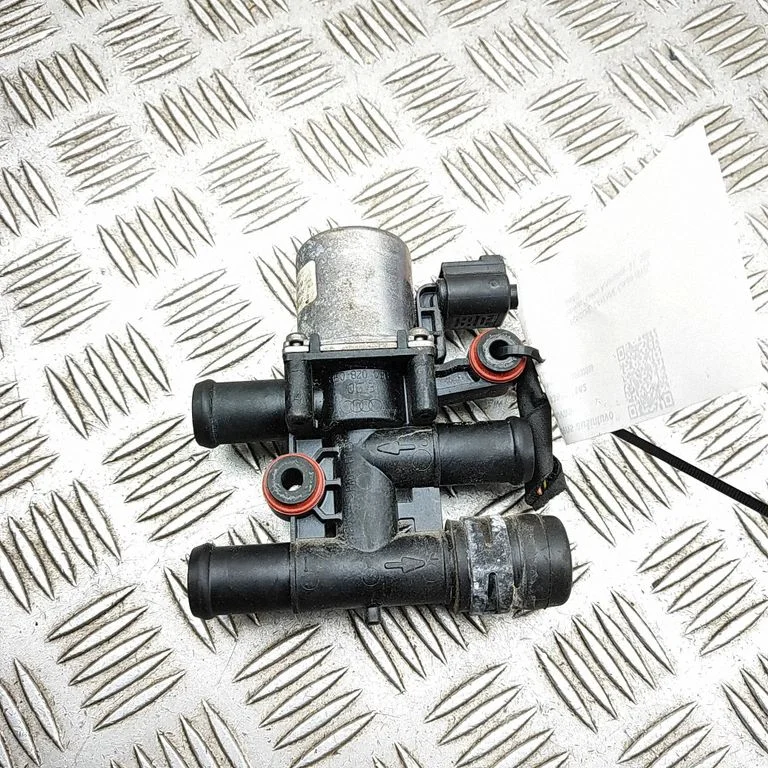 Coolant heater – Porsche Cayenne (9Y0 9Y3) (2018-)