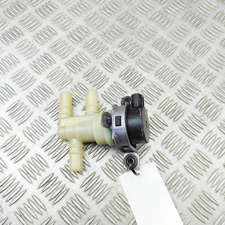 Coolant heater 375V3AO000