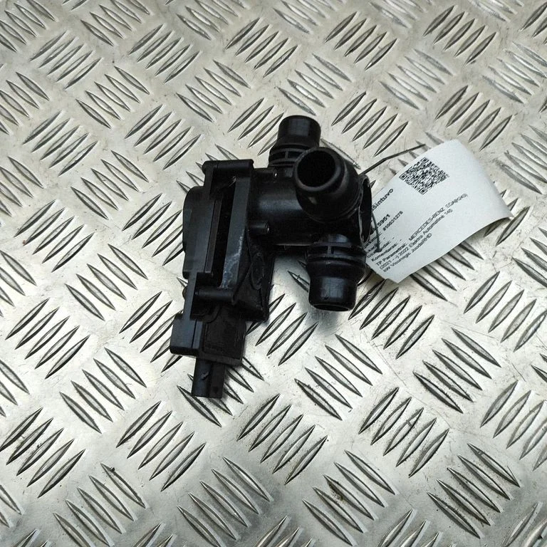 Coolant heater A0005061300