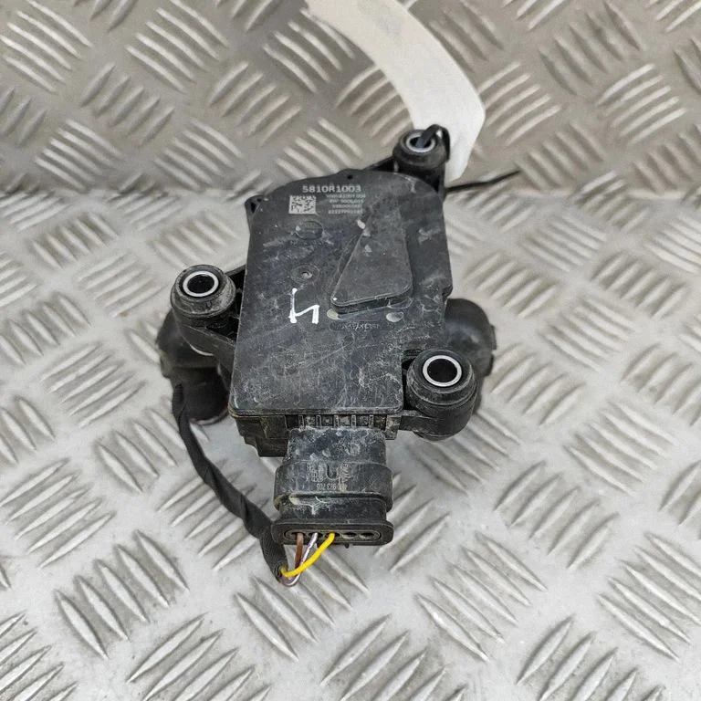 Jahutusvedeliku soojendi – Audi Q4 e-tron (2021-)