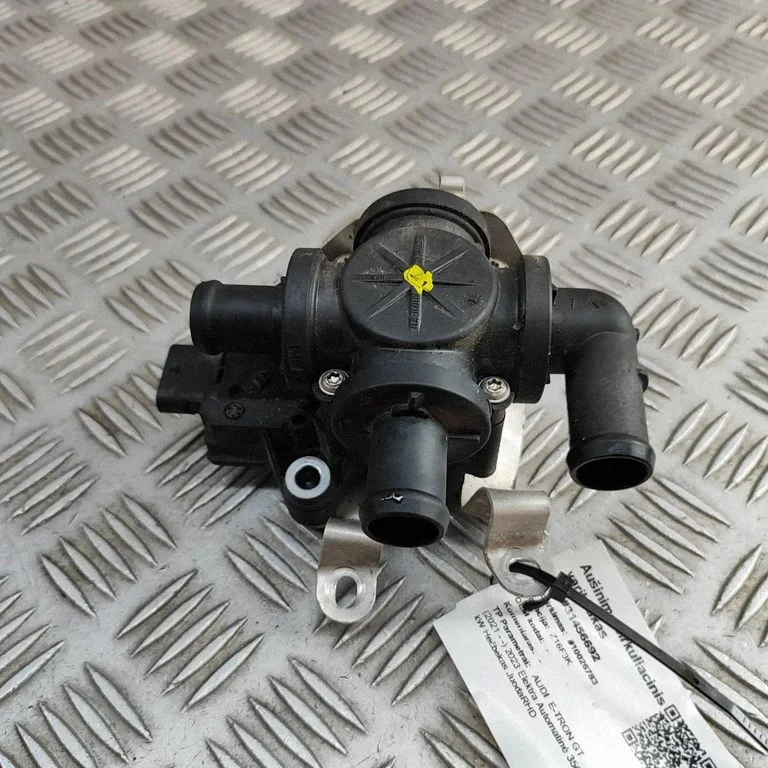 Coolant heater 9J1963375R