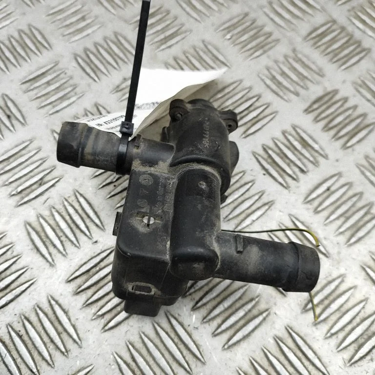 Coolant heater – Porsche Cayenne (92A) (2010-2017)