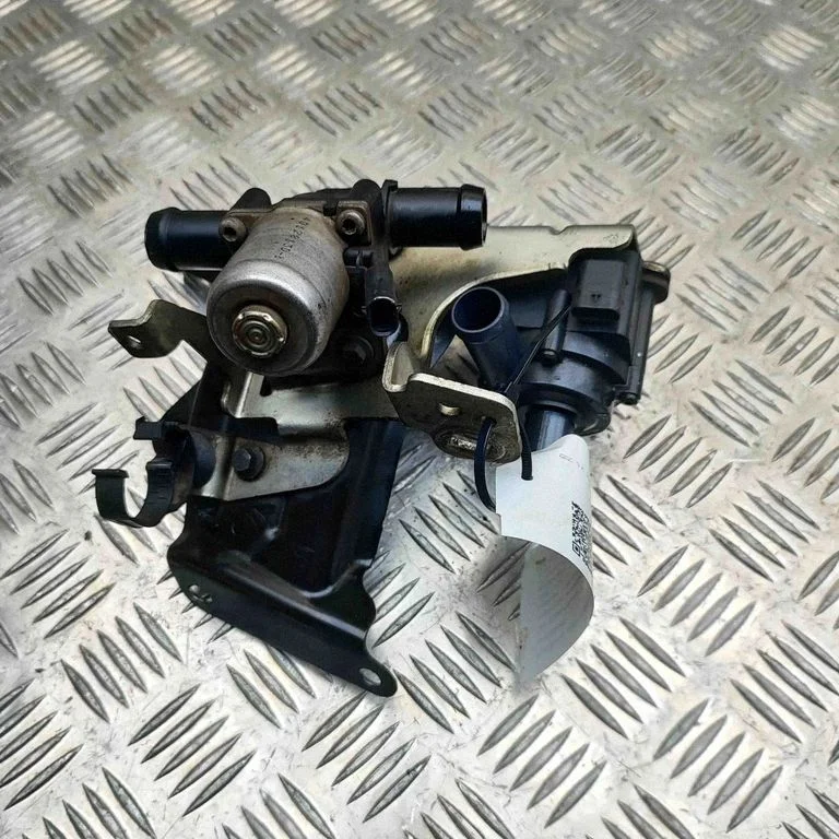 Coolant heater 31657218