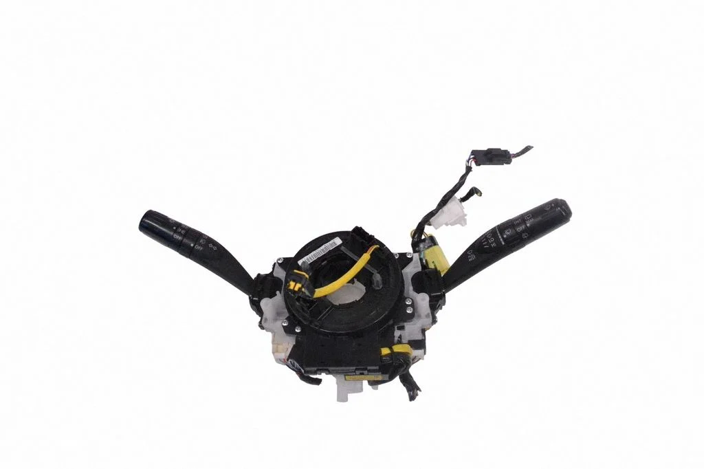 Pagriezienu/gaismu svira 83111FG150