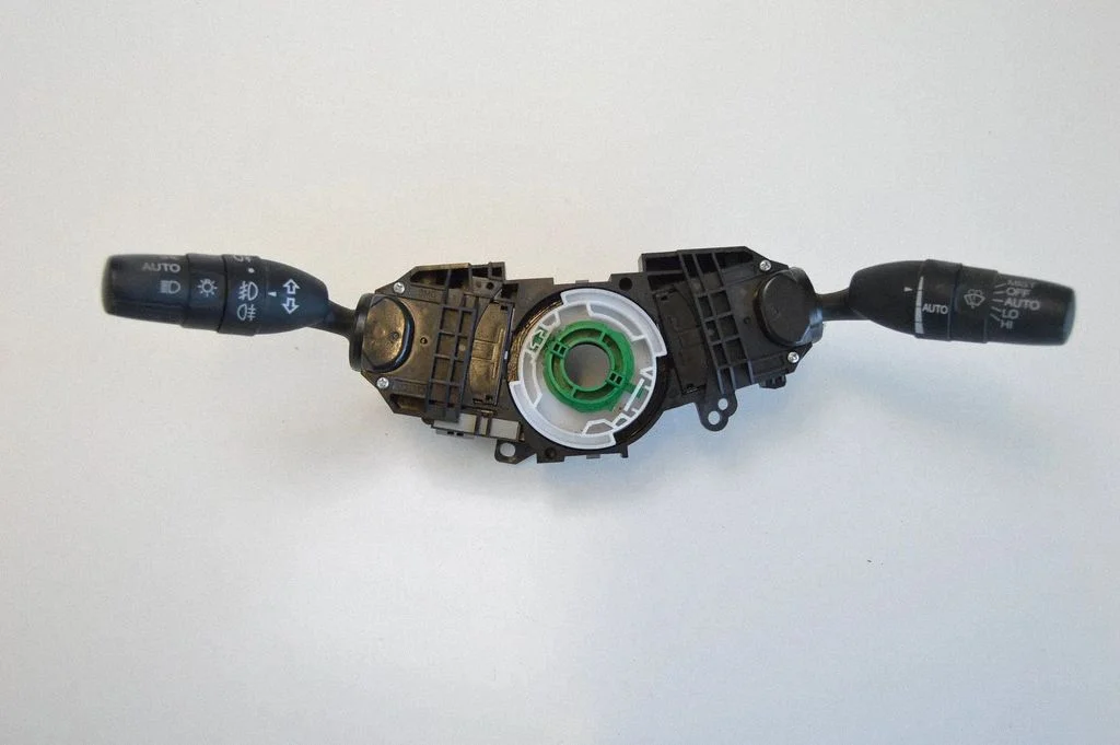 Indicator stalk – Honda Civic (2006-2011)