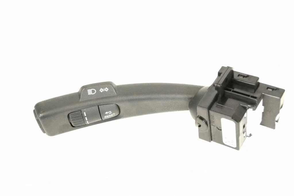 Pagriezienu/gaismu svira – Volvo V40 (2012-2019)