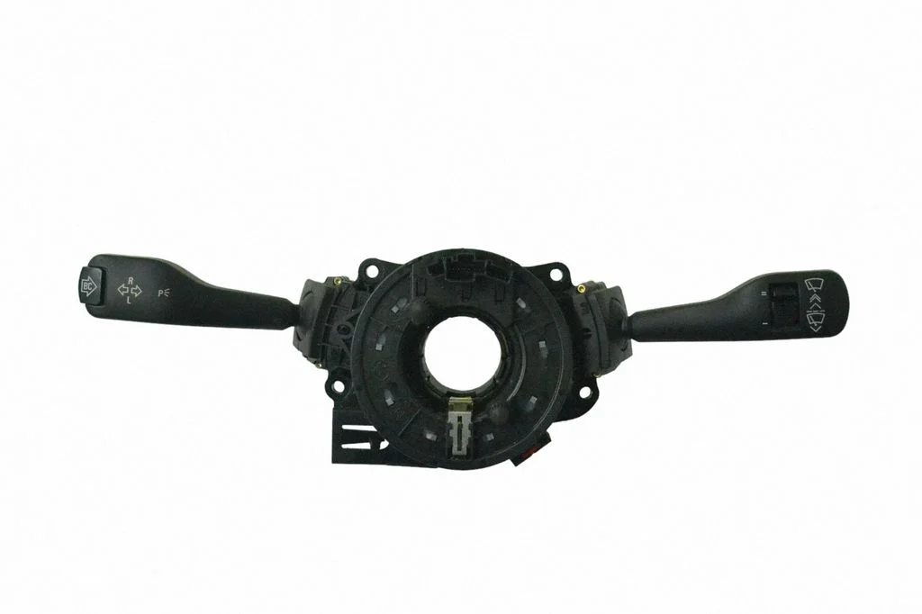 Pagriezienu/gaismu svira 8376445