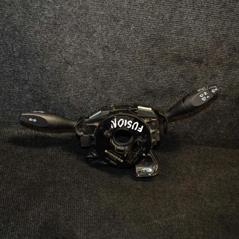 Suunatulede/tulede hoob – Ford Fusion (2002-2005)