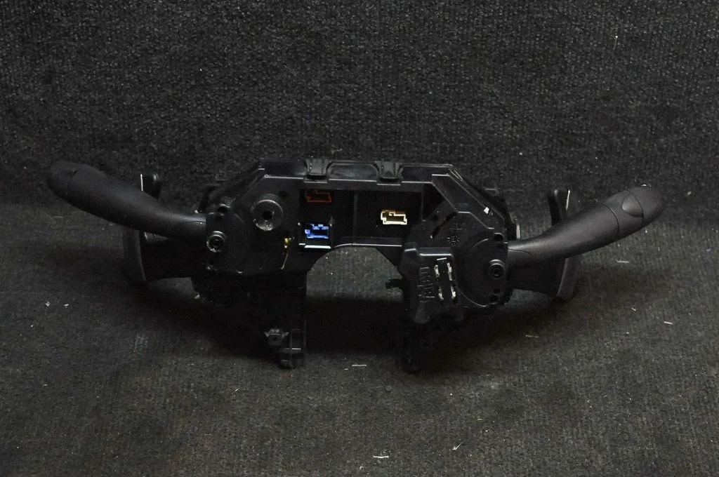 Suunatulede/tulede hoob – Citroen C4 I (2004-2010)