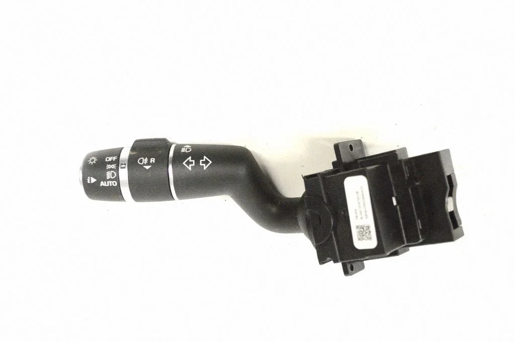 Suunatulede/tulede hoob – Jaguar XE (2015-)