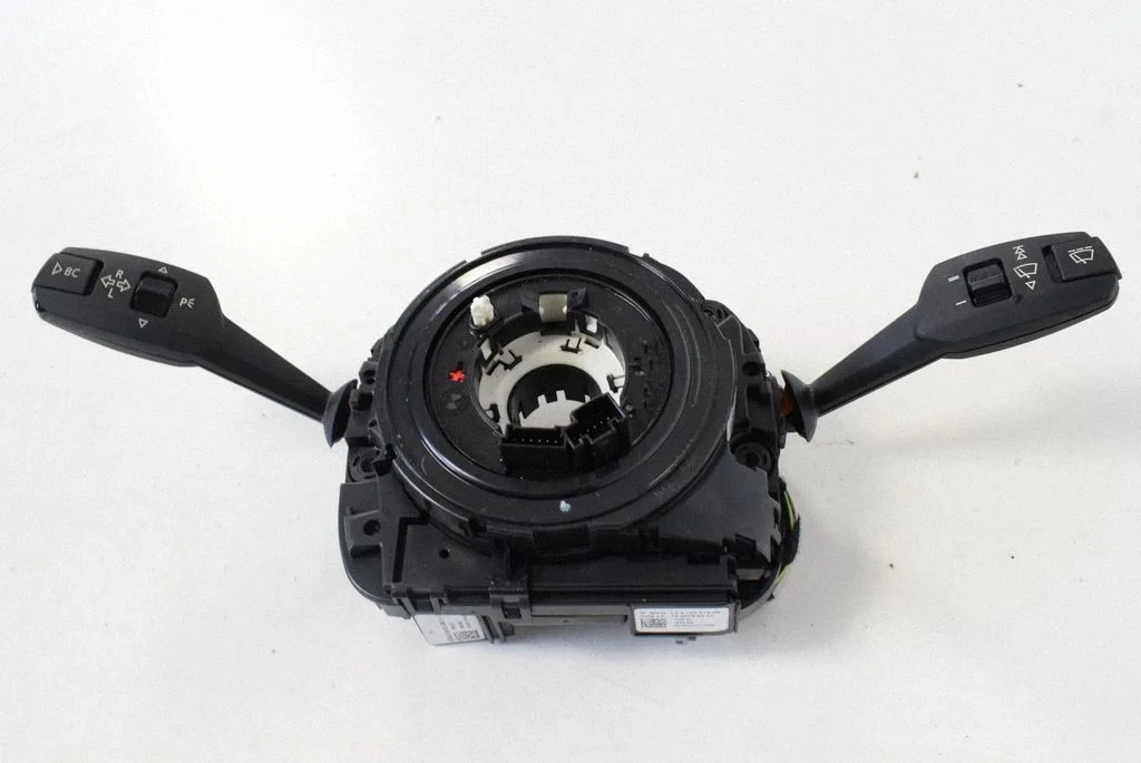 Indicator stalk – BMW X1 E84 (2009-2015)