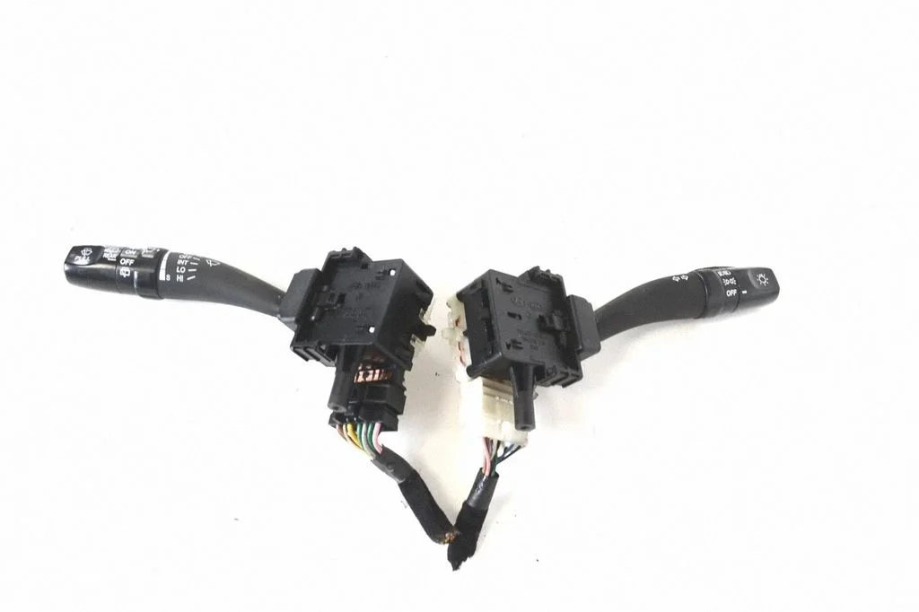 Suunatulede/tulede hoob – Hyundai Santa Fe (2006-2012)