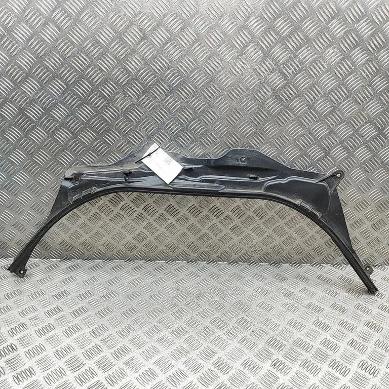 Radiatoru apdare – BMW 3. sērija G20 G21 (2019-)