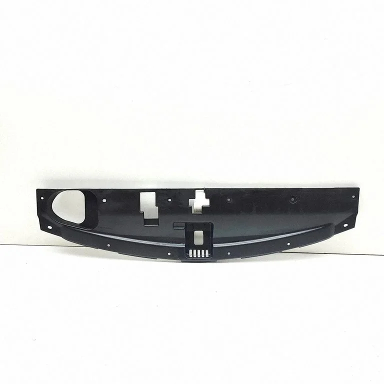 Radiator trim – Hyundai Santa Fe (2018-)