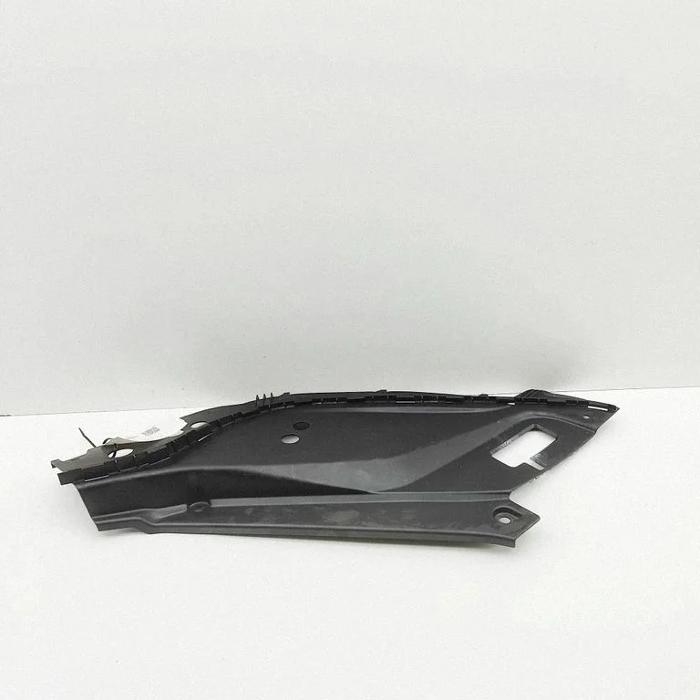 Radiator trim – Volvo XC90 (2014-)