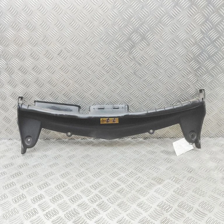 Radiatoru apdare A2135000355
