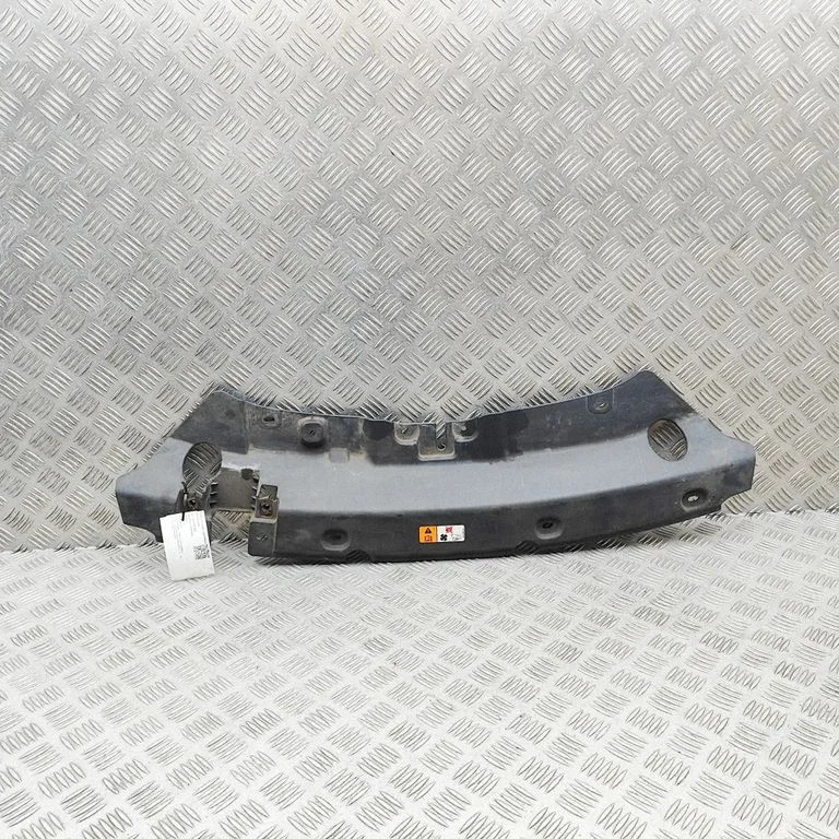 Radiaatori iluliist CV4416613AA