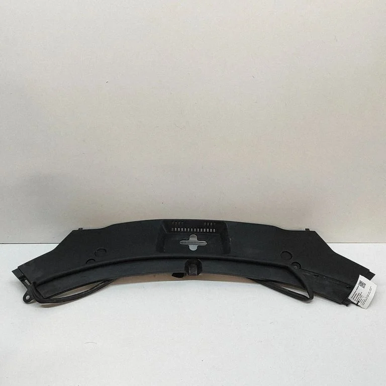 Radiator trim SA3HK5302210A