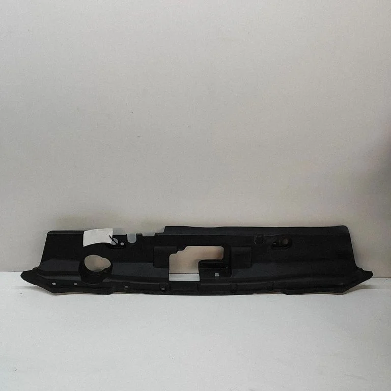 Radiator trim 623225SK0A