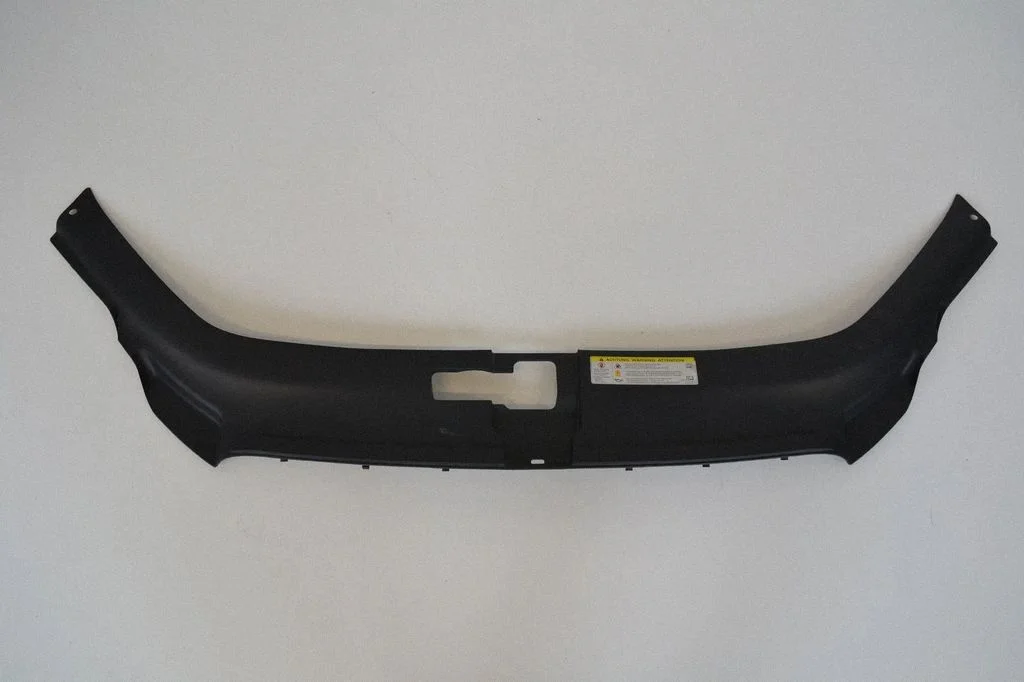 Radiator trim – Audi Q7 4L (2005-2015)