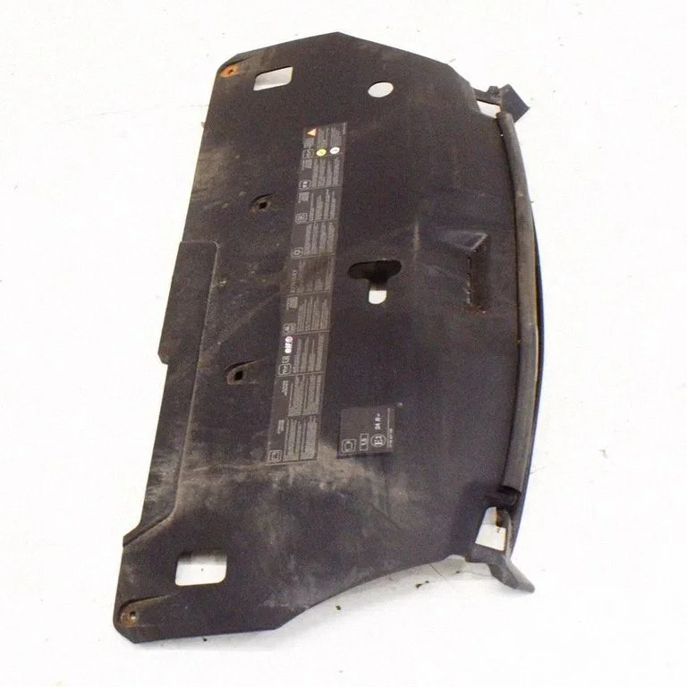 Radiator trim 620780001R