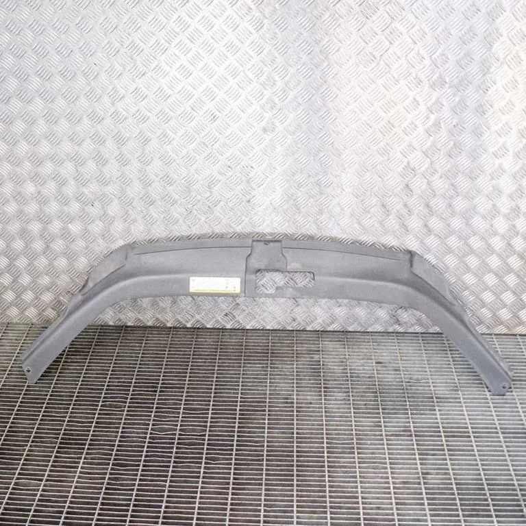 Radiator trim – Audi Q7 4L (2005-2015)