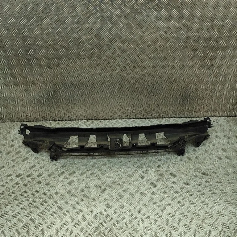 Aizmugurējā bufera pastiprinājums 31290948