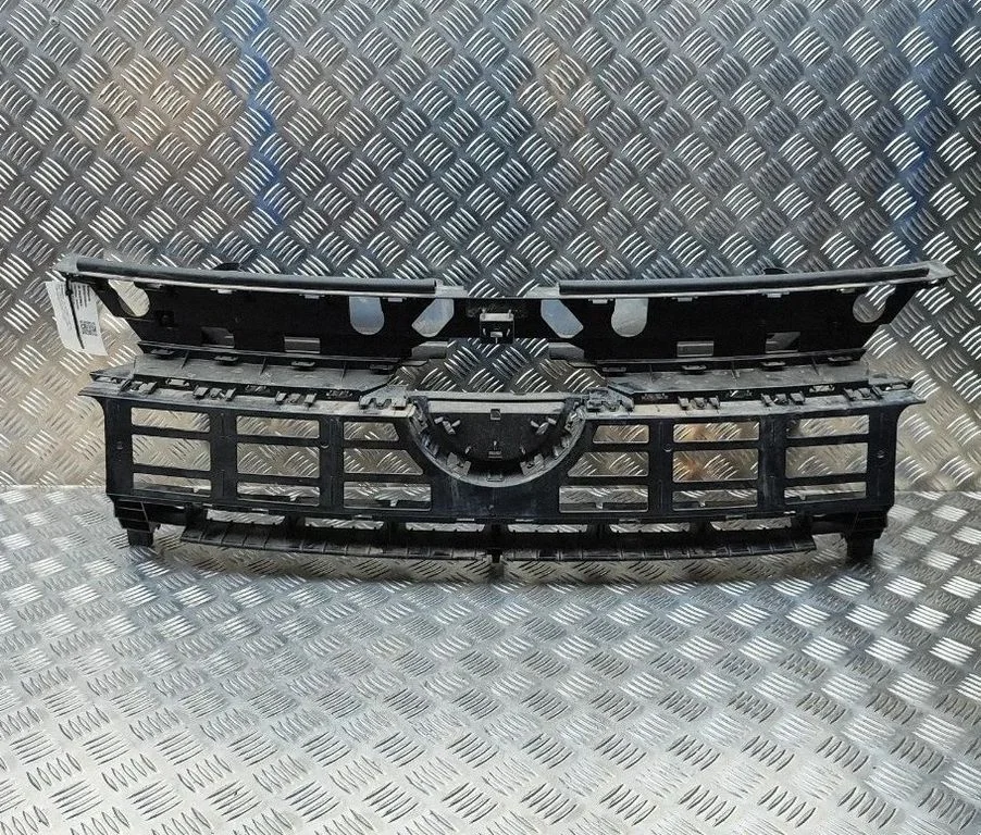 Tagumise kaitseraua tugitala 7T0807985B