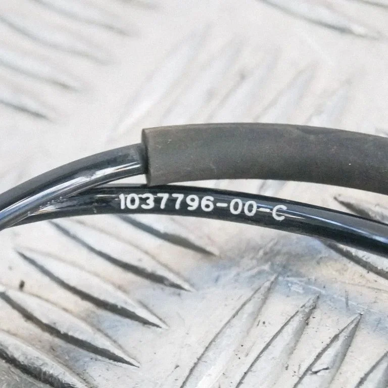 Tagumine piduri ABS-andur – Tesla Model S (2012-)