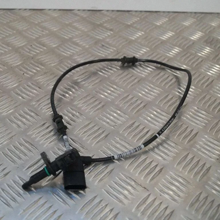 Aizmugurējais bremžu ABS devējs A2135403905