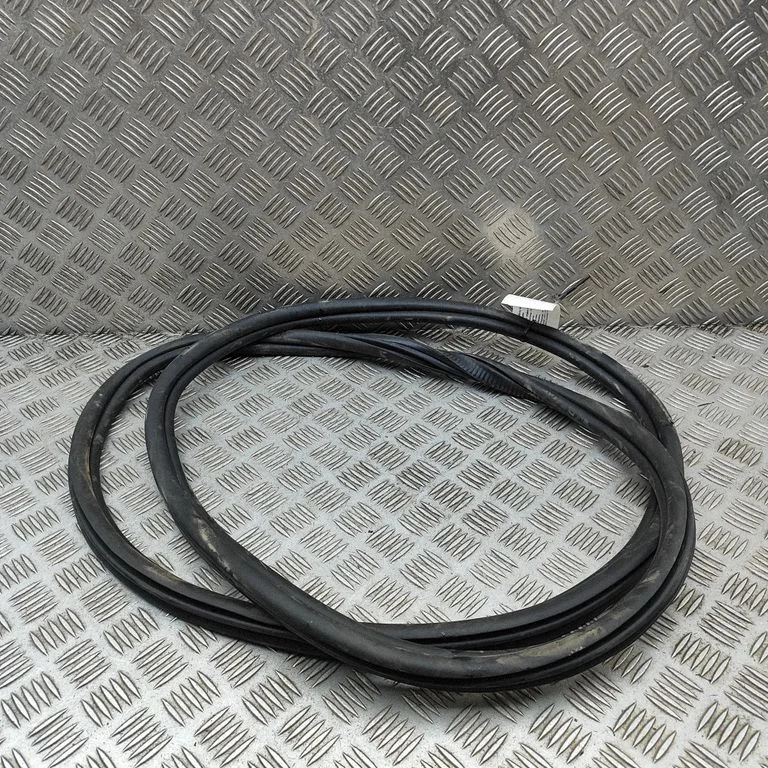 Rubber seal rear door – BMW X6 G06 (2019-)