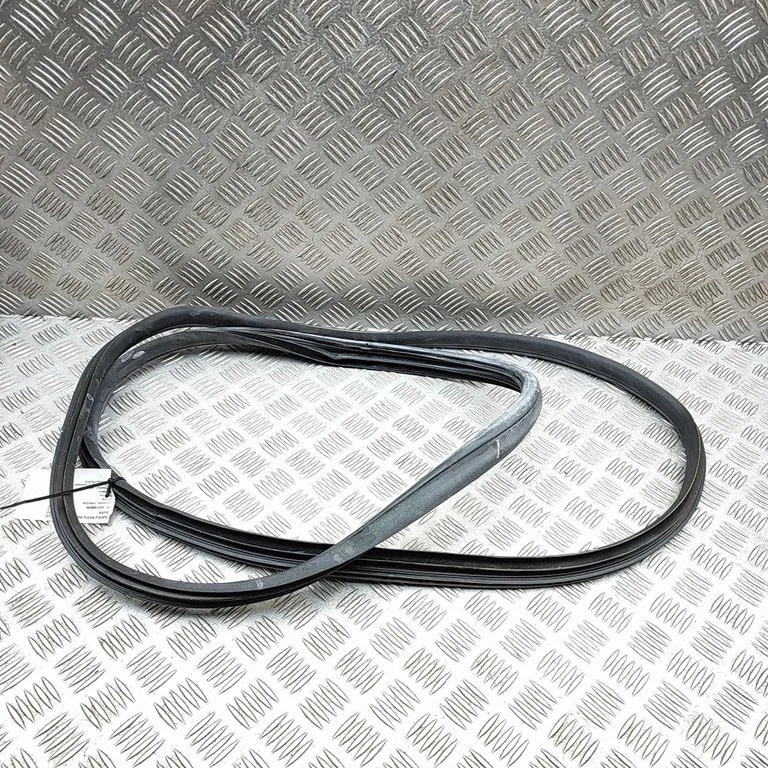 Rubber seal rear door 10321424 – MG MG5 ev (2020-2022)