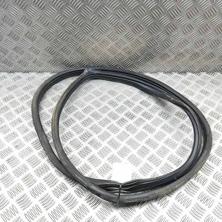 Rubber seal rear door – Hyundai Tucson TL (2015-)
