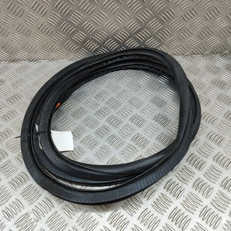 Rubber seal rear door A1676972500