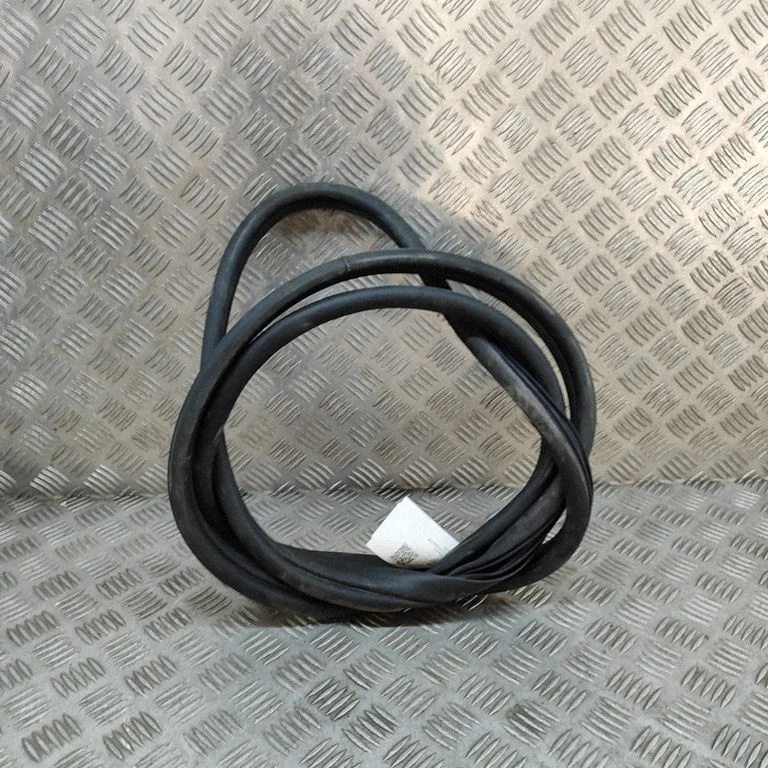 Rubber seal rear door – KIA EV6 (2021-)