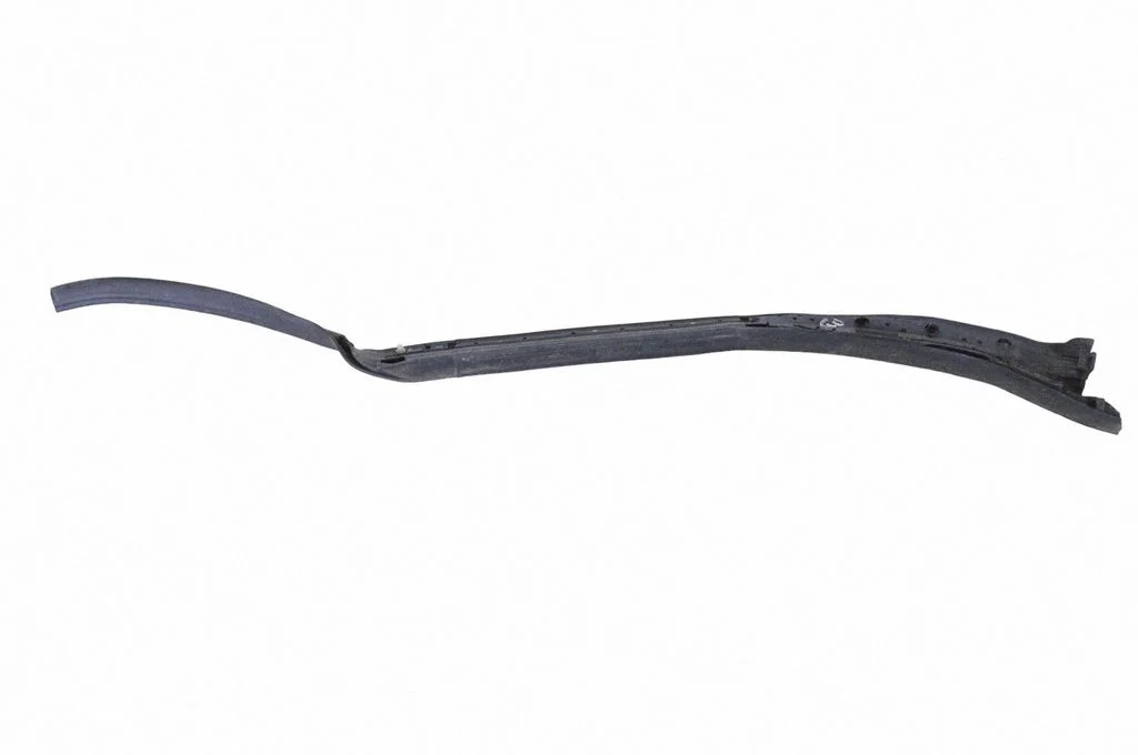 Tagaukse tihend – Land Rover Range Rover L405 (2013-2021)