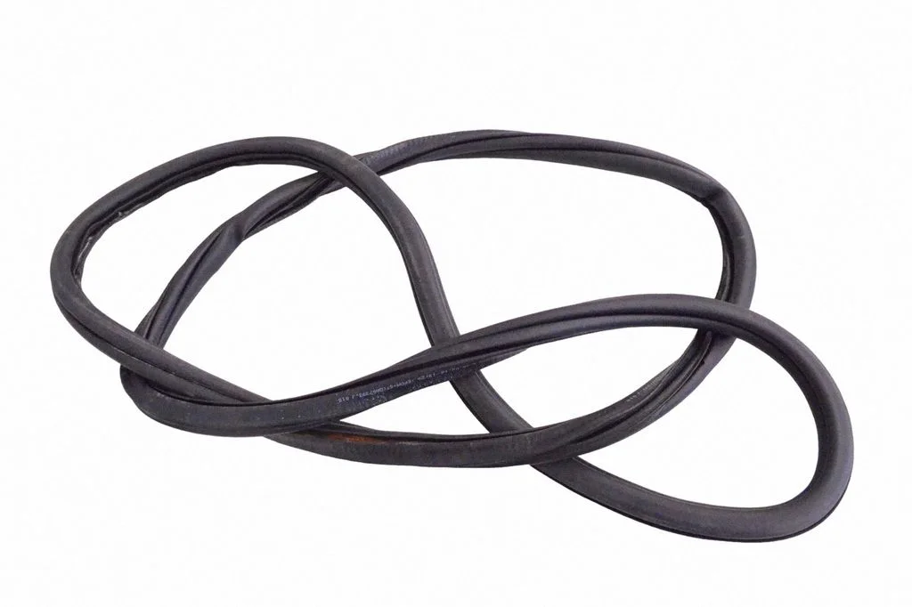 Rubber seal rear door 5G6867913B