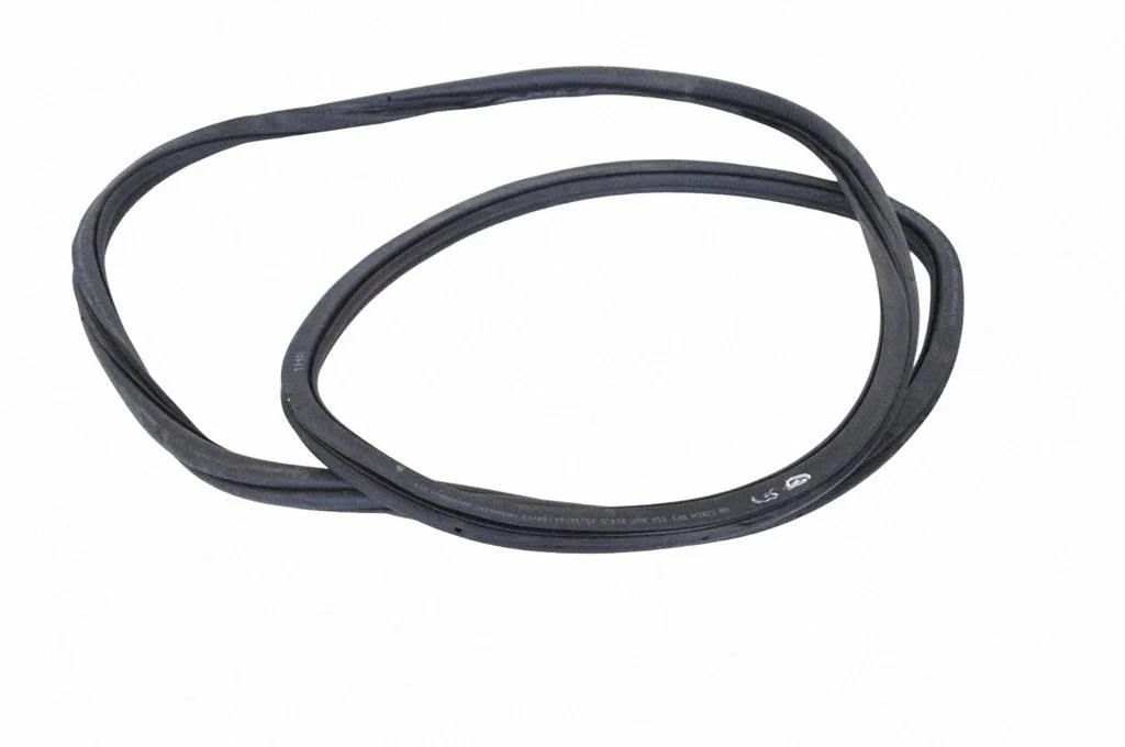 Rubber seal rear door 510867914D