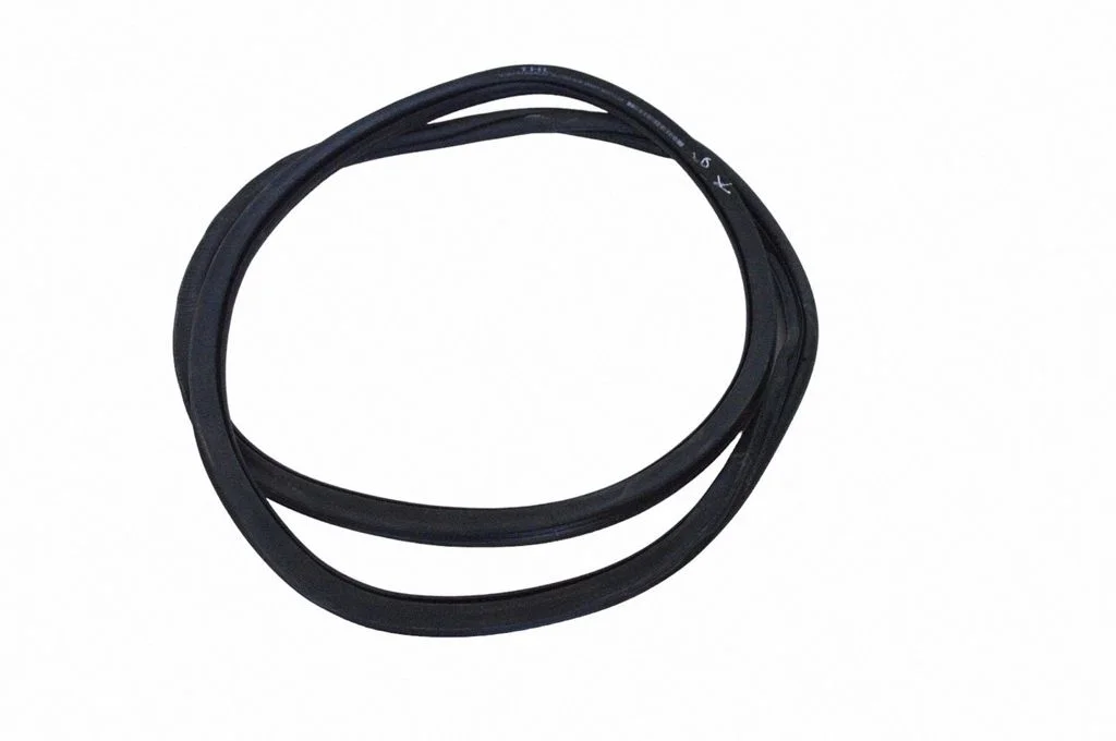 Rubber seal rear door 5H4867913