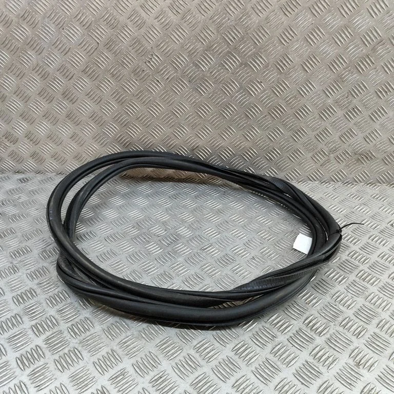 Rubber seal rear door – Skoda Superb B8 (3V) (2015-2024)