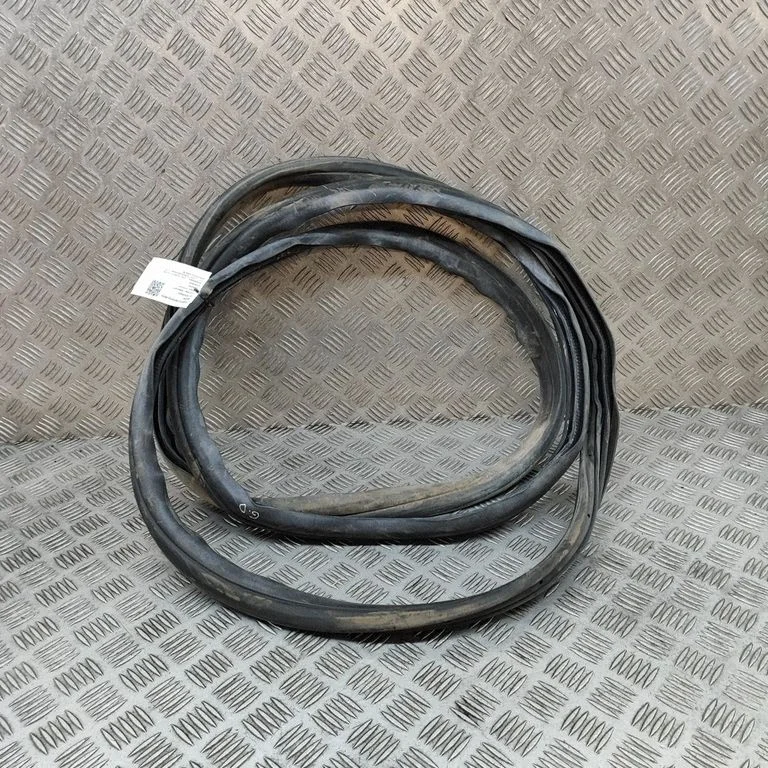 Rubber seal rear door JK21V253A10AC