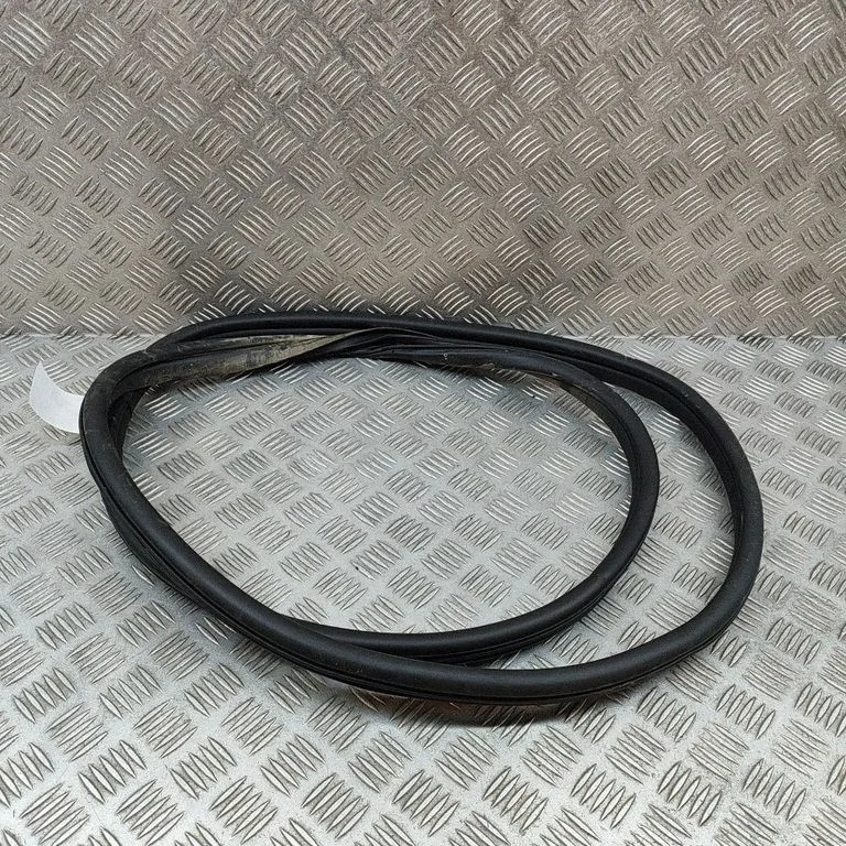 Tagaukse tihend 83110CU000