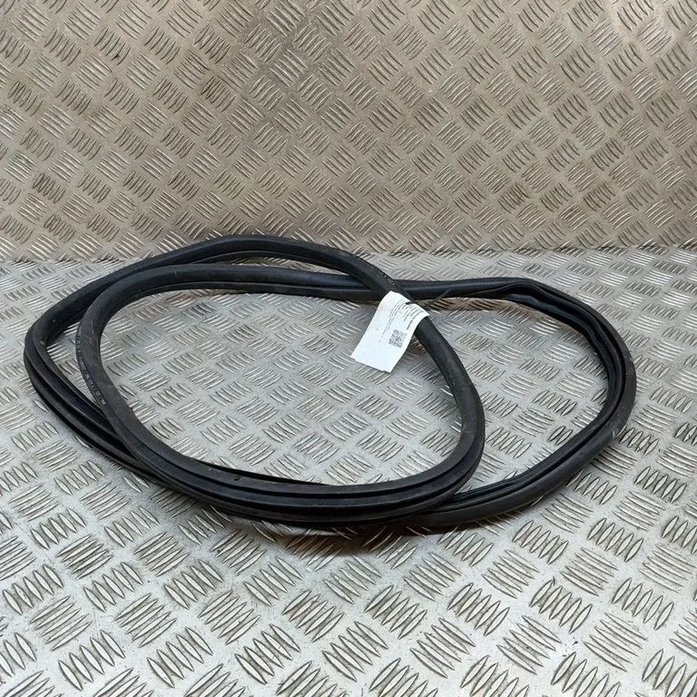 Tagaukse tihend – BMW 3-seeria G20 G21 (2019-)